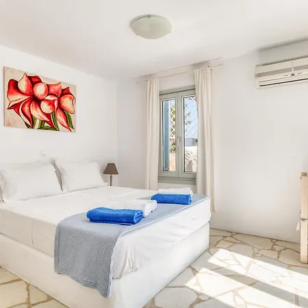 Villa By The Sea With Pool Parasporos 1 Parikia (Paros)