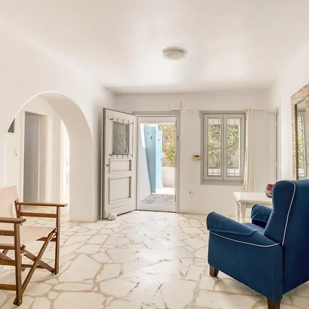 By The Sea With Pool Parasporos 1 Villa *