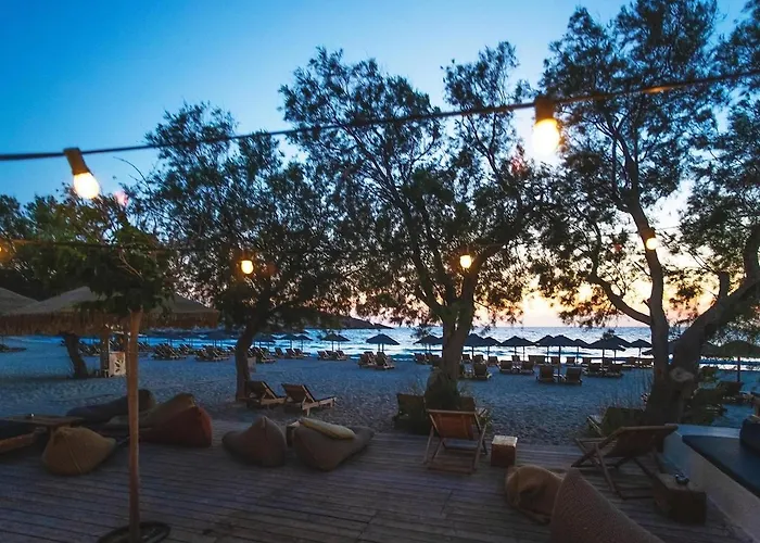 Villa By The Sea With Pool Parasporos 1 Páros