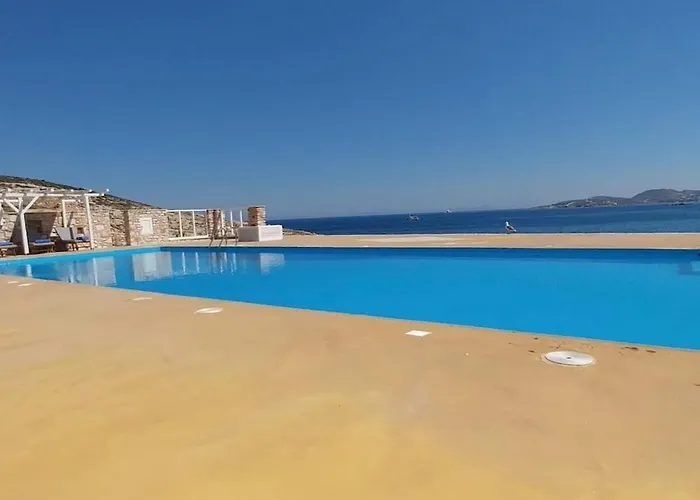 By The Sea With Pool Parasporos 1 Villa Páros