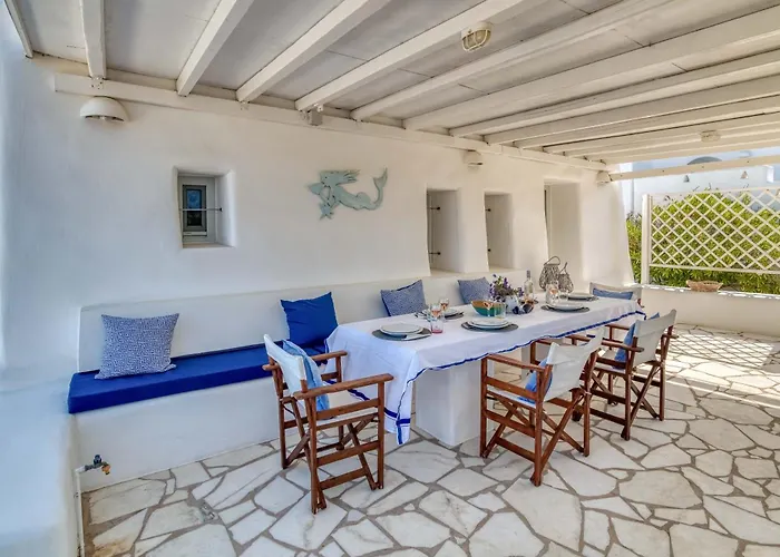 Villa By The Sea With Pool Parasporos 1 Páros