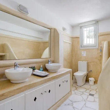 By The Sea With Pool Parasporos 1 *