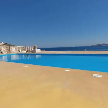 By The Sea With Pool Parasporos 1 Vila Páros