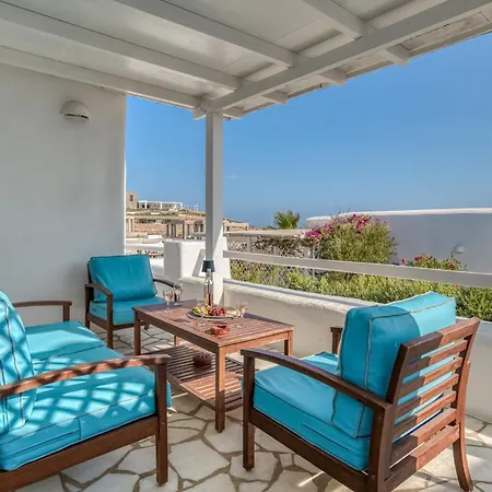 By The Sea With Pool Parasporos 1 * Páros