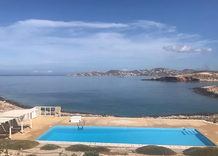 Villa By The Sea With Pool Parasporos 1 Páros