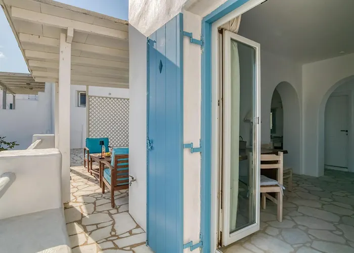 By The Sea With Pool Parasporos 1 Villa